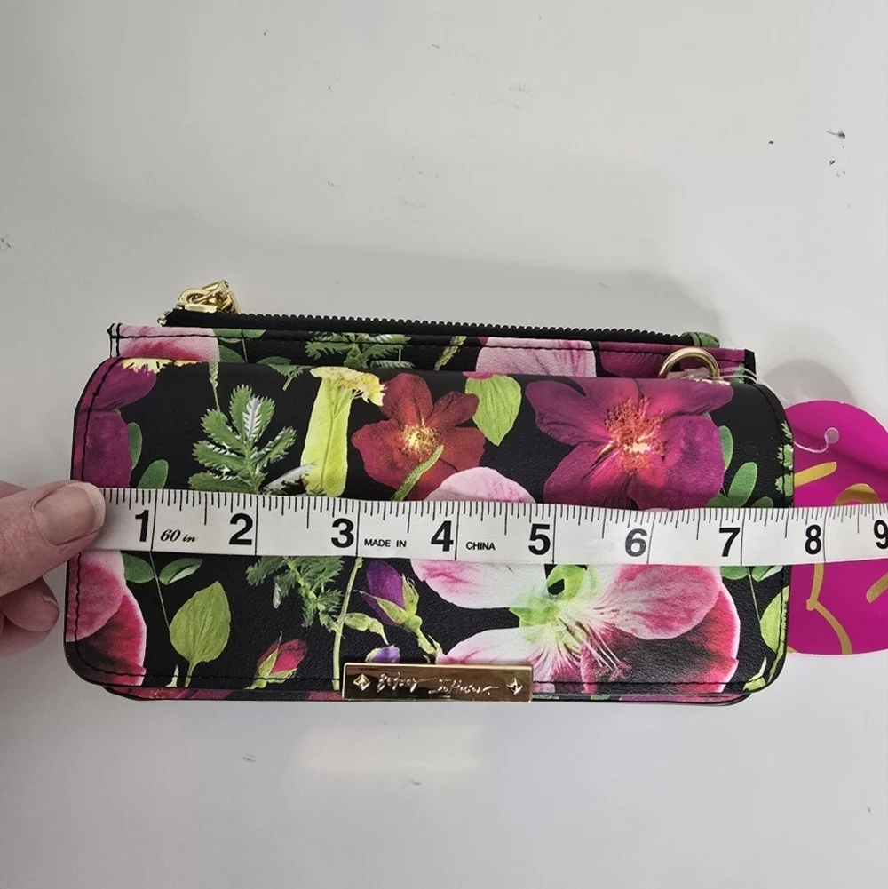 NWT Betsey Johnson Black Floral Faux Leather Bifold Wallet